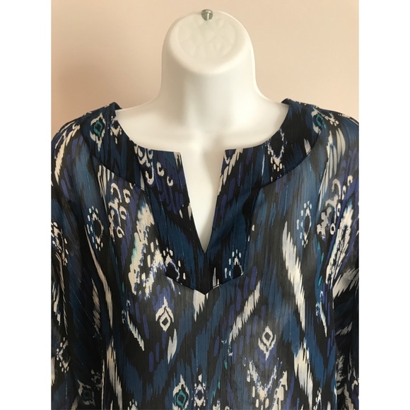 CHICOS Size 2 Blue Pattern Blouse - Picture 2 of 6